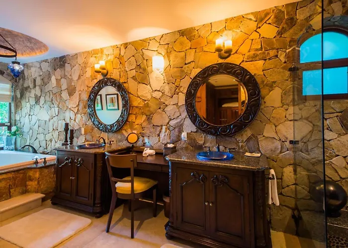 Casa Cortez Spectacular Seaside Getaway Sleeps 10 San José del Cabo